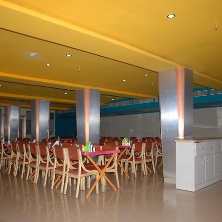 Hotel Nyay Mandir Bharuch Extérieur photo